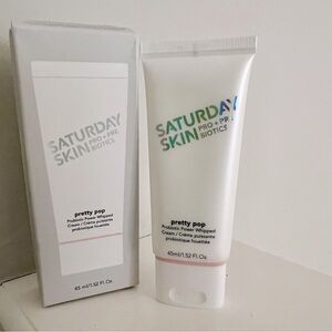 SATURDAY SKIN pretty pop
PROBIOTIC POWER WHIPPED CREAM